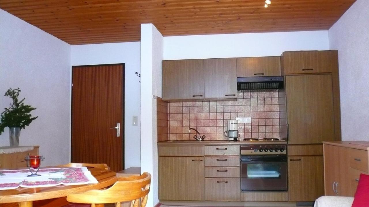 ブラントHaus Windeggaアパートメント エクステリア 写真